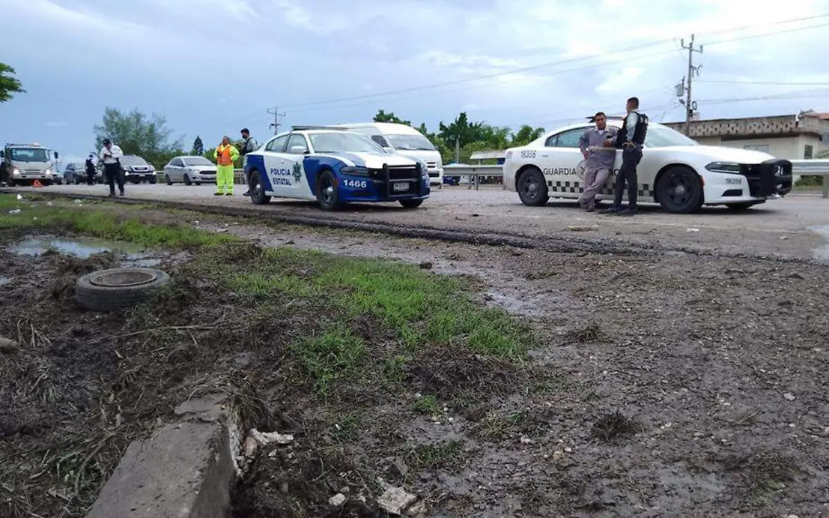 Choque en la carretera Tampico-Mante deja tres lesionados 